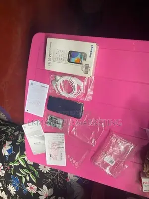 Samsung B110 Full Set Box (Used)