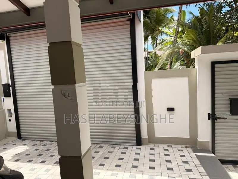 Brand New House for Rent Homagama