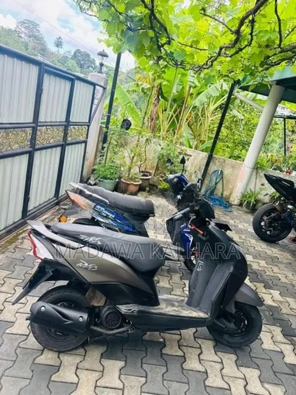 Honda Dio 2012