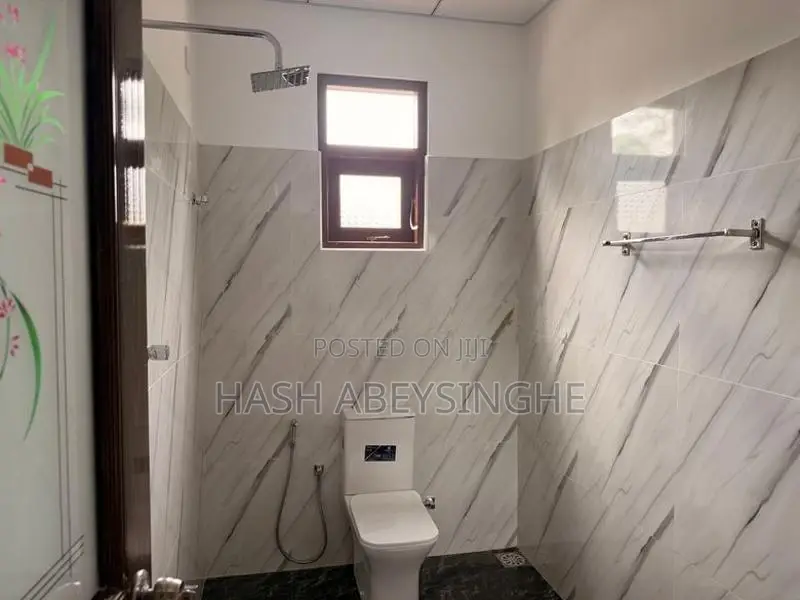 Brand New House for Rent Homagama