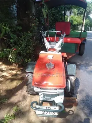 Kubota K700 2006