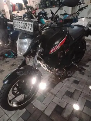 Yamaha FZ 1 2015