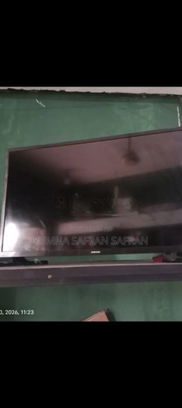Samsung 32 Inch TV