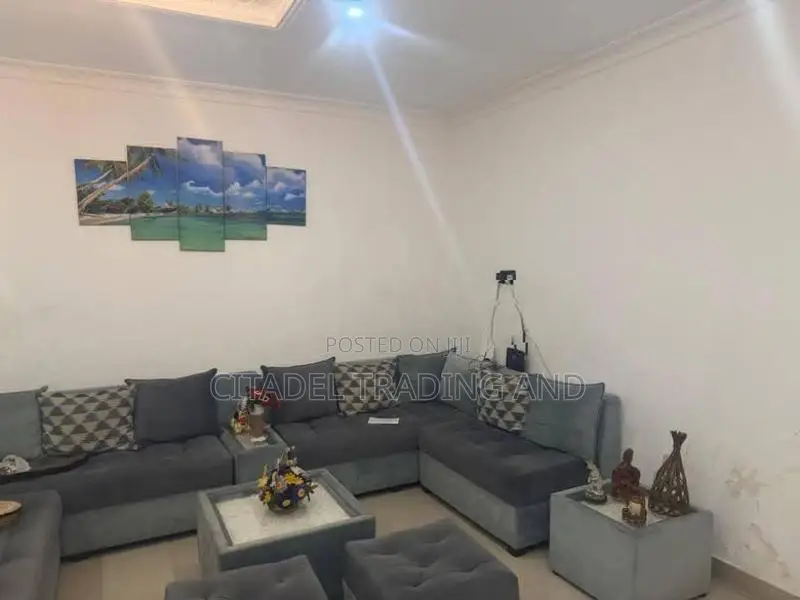 3 Storey House for Sale in Kaduwela - Ch1718