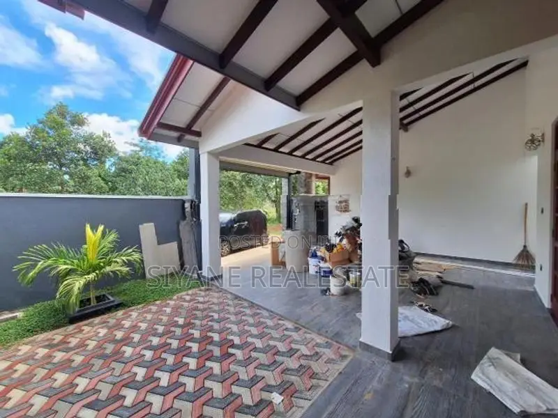 Kesbewa Super Location House for Sale