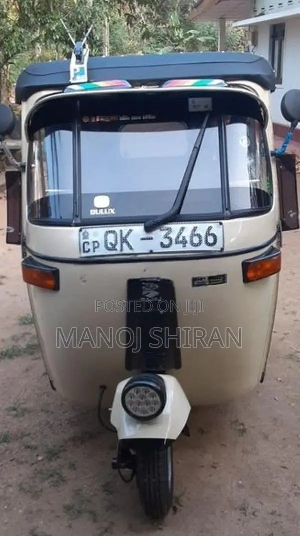 Bajaj RE 2007