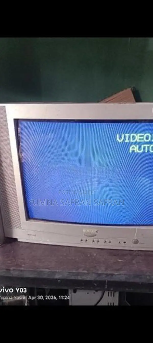 24 Inch TV