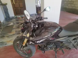 Bajaj Pulsar N160 Premium 2026