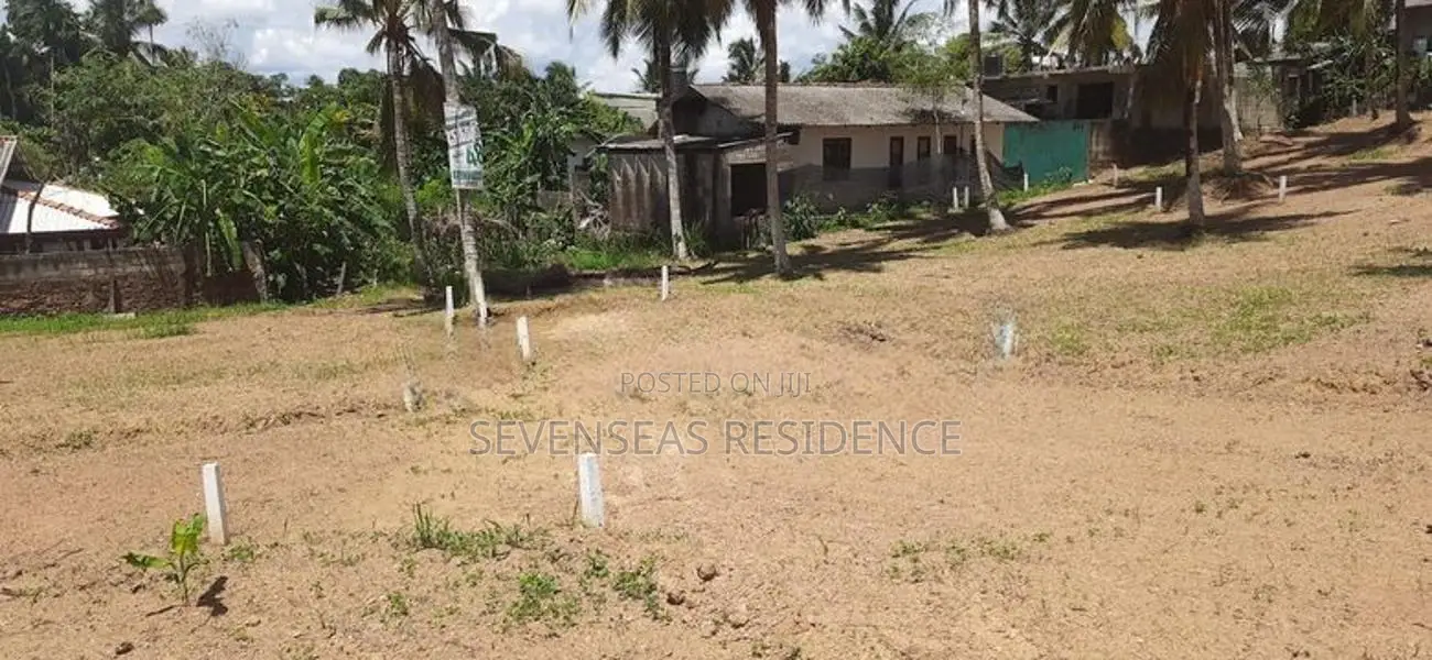Valuable Land For Sale In Kahathuduwa