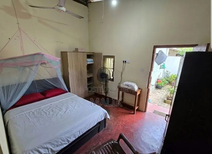 House for Sale in Colombo -15