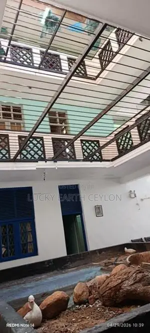 Attidiya 3 Storey Commercial Building with Ample Parking for Rent