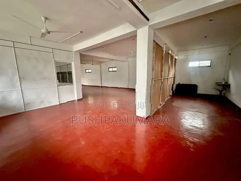 Commercial Property for Rent in Boralesgamuwa (File No 28C)