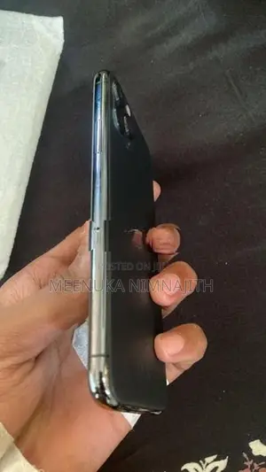 Apple iPhone 11 Pro 256GB (Used)