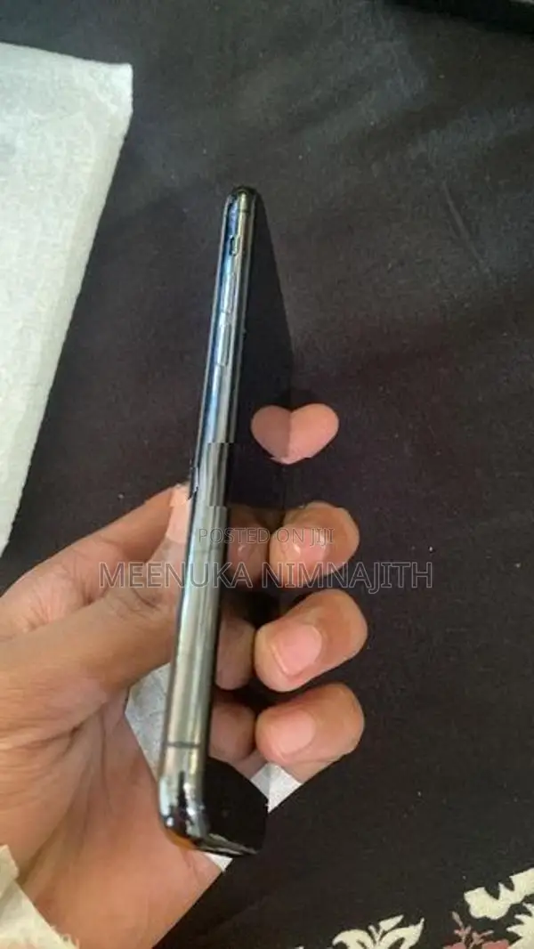 Apple iPhone 11 Pro 256GB (Used)