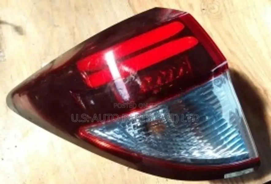Honda Vezel (RU3) Tail Lamp Left & Right