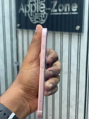 Apple iPhone 15 128GB (Used)
