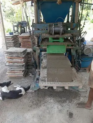 Block Gal Machine