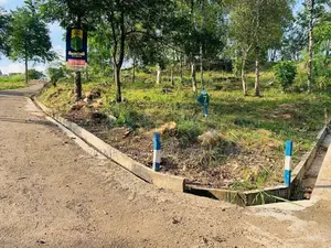 Land for sale in Sinharagama