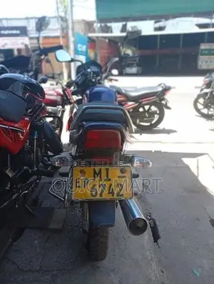 Bajaj CT100 2007