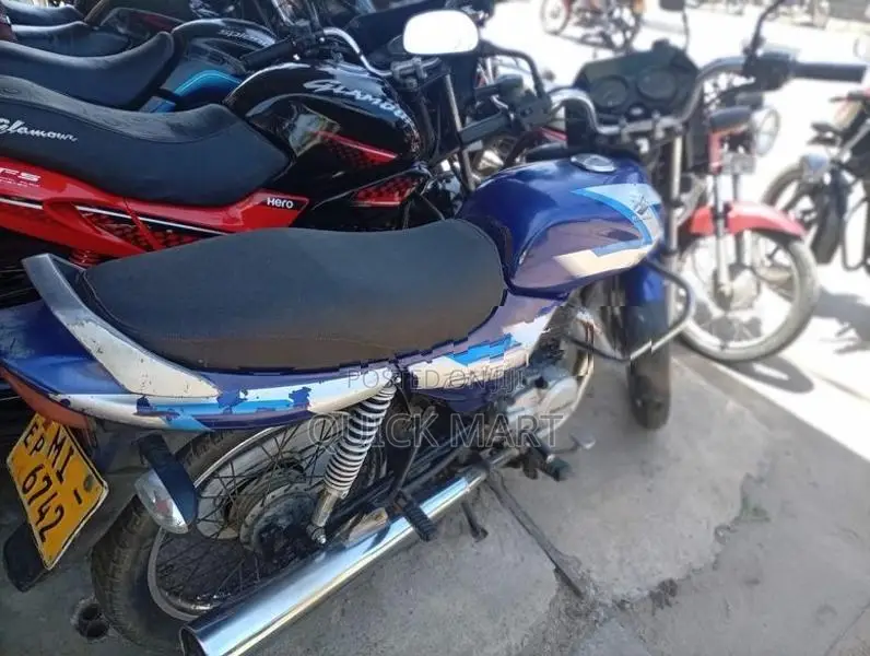 Bajaj CT100 2007