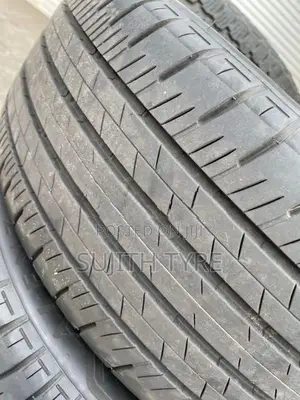 225/50/18 Size Bezel RS Alloy Wheels with Tire Set