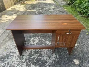 Melamine Office Table 4x2ft