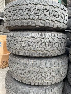 265/70/17 Inch 6/139.7 Alloy wheels with Toyo Japan tyres
