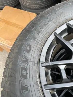 265/70/17 Inch 6/139.7 Alloy wheels with Toyo Japan tyres