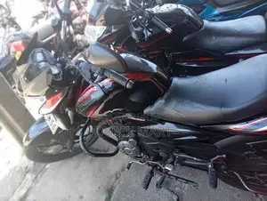 Bajaj Discover 125 2015