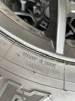 265/70/17 Inch 6/139.7 Alloy wheels with Toyo Japan tyres