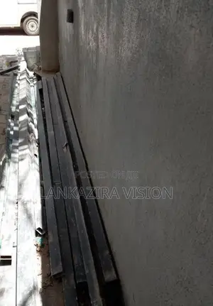 Used Box Bars with Poly Carbonate Sheet