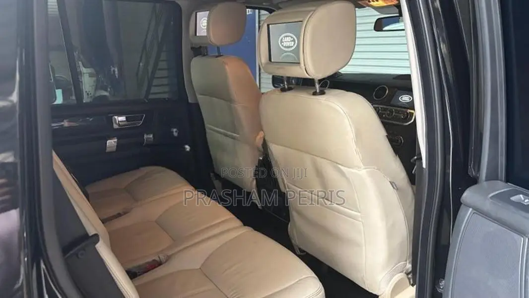 Land Rover Discovery 2013
