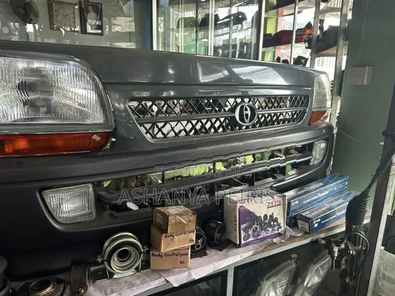 Toyota Dolphin Parts