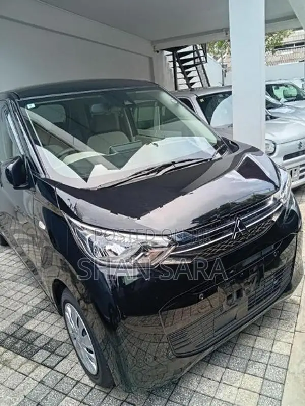 Mitsubishi eK Wagon M 2024