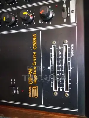 Roland Power Mixer