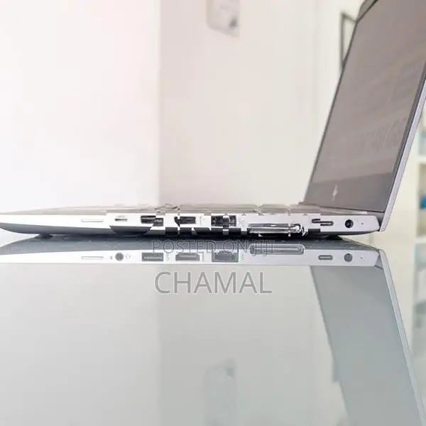 HP ZBook 14u G6 intel Core i7 8665U 8GB DDR4 RAM 256GB NVMe