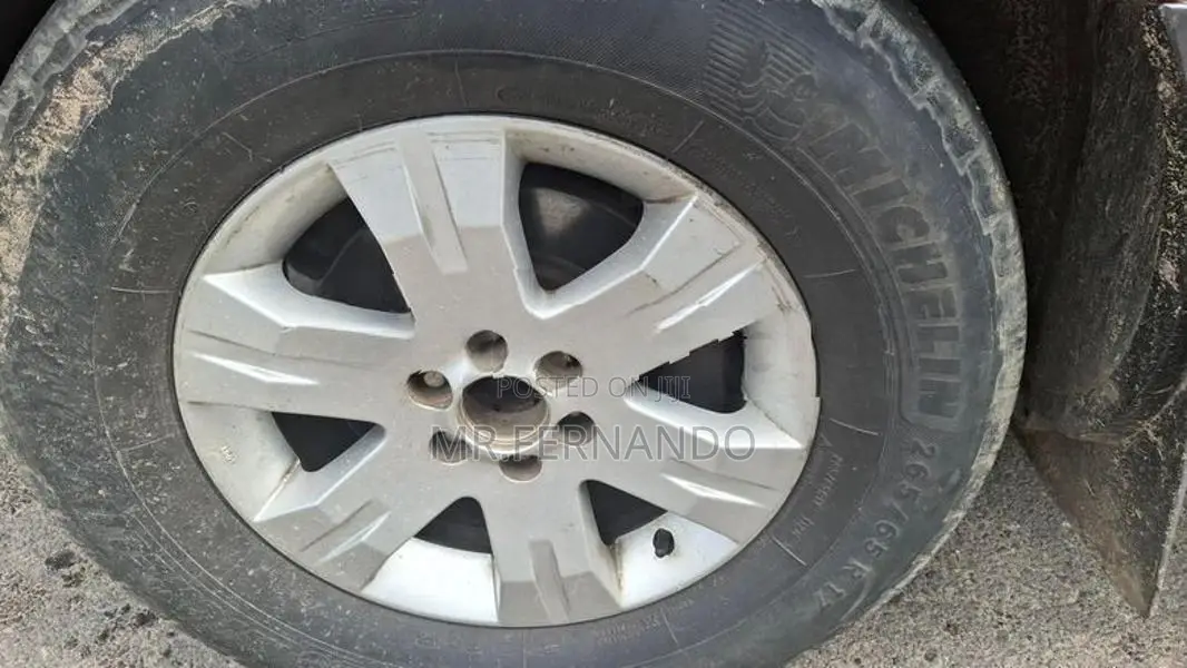 265/65/17 4 Tyres
