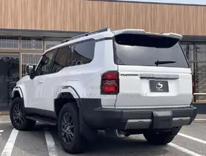 Toyota Land Cruiser 250 2025