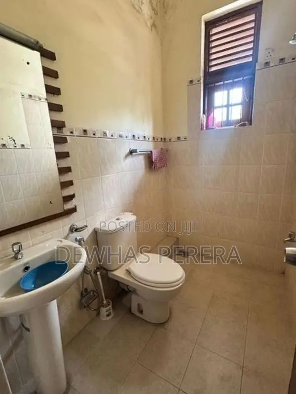 furnished with superb 2 story house sale bulugaha juntion Kelaniya