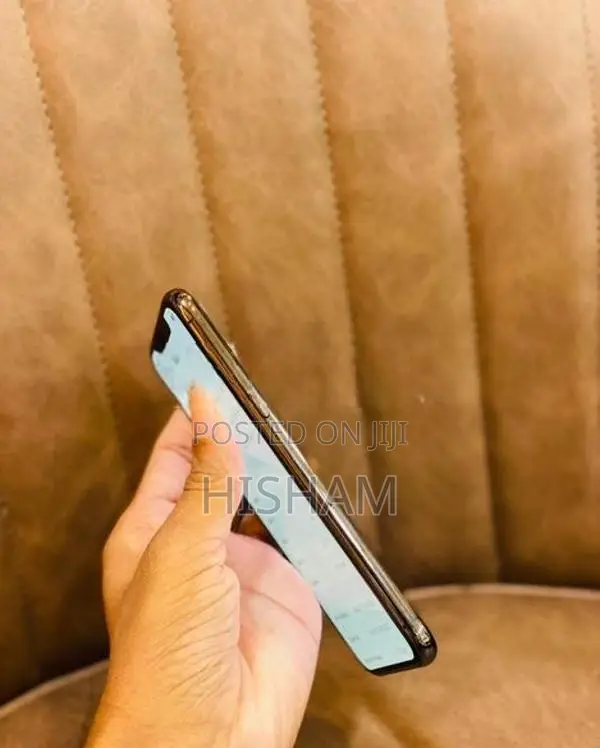 Apple iPhone 11 Pro 256GB (Used)