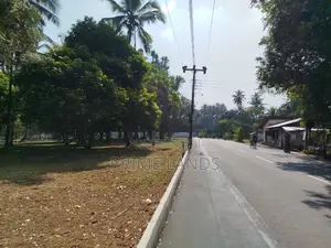 Land in Yakkala