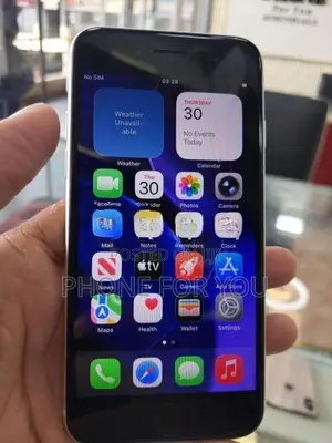Apple iPhone SE 2 (Used)
