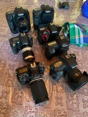 Nikon/ canon DSLR lot