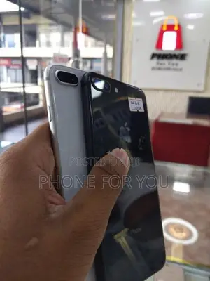 Apple iPhone 8 Plus (Used)