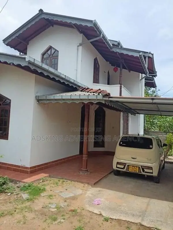 House For Sale in Mahara - Kadawatha