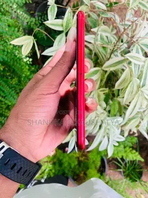 Apple iPhone SE (Used)