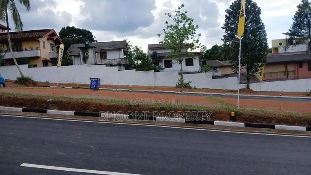 land for sale kadawatha