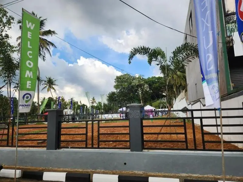 Commercial Land for Sale in Athurugiriya C33
