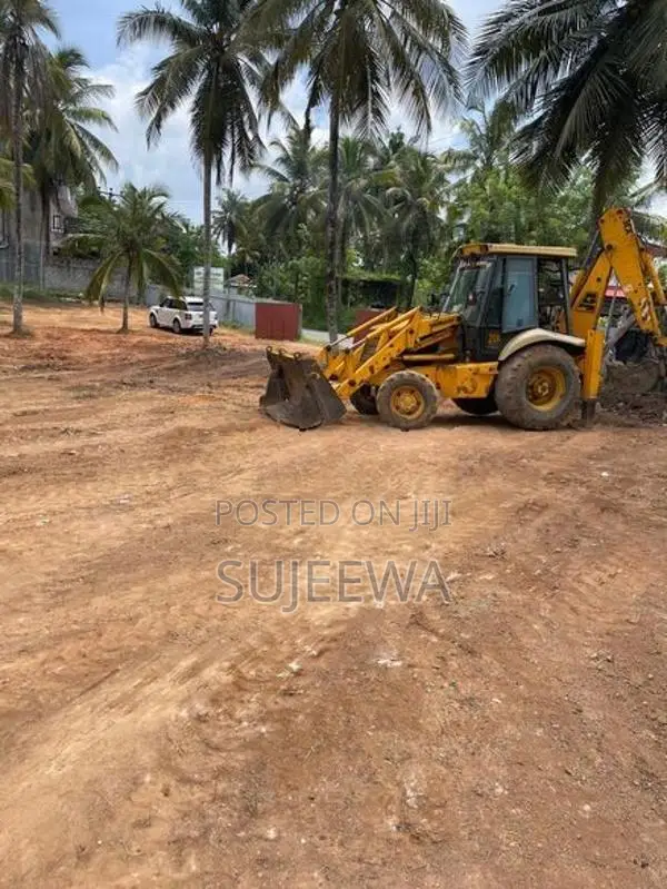 පර්චස් 100 ඉඩමක් විකිණිමට ඇත දැඩිගමුව