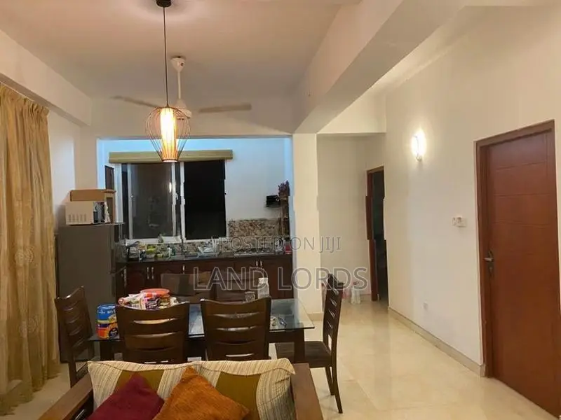 RENTAL INCOME 5 unit Apartment Building in Battaramulla Junctn FOR SAL